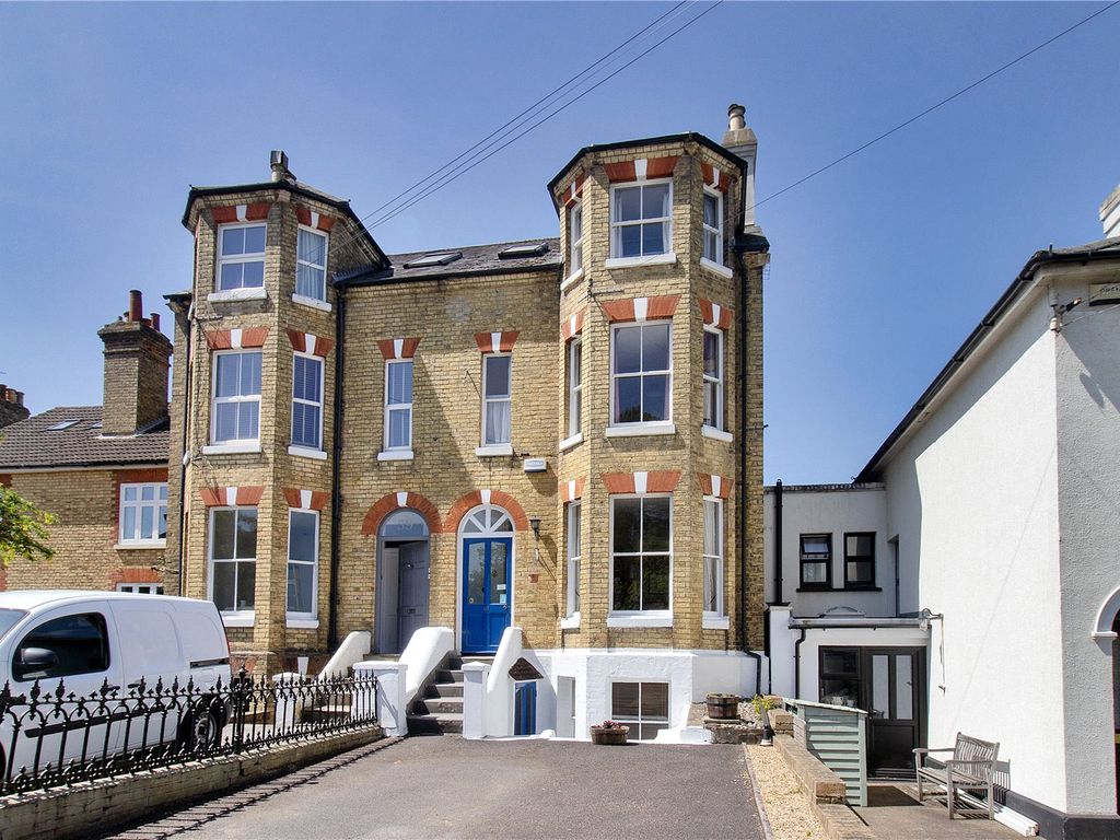 4 bed terraced house for sale in Dartford Road, Sevenoaks, Kent TN13