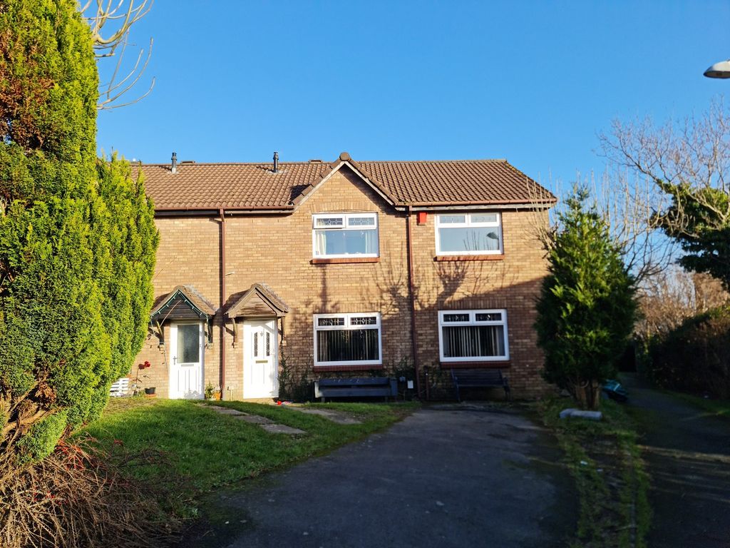 4 bed end terrace house for sale in Poplar Close, Sketty, Swansea, City