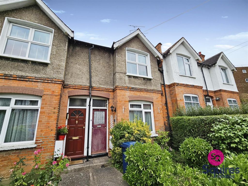 3 bed flat for sale in Brunswick Park Road, London N11, £380,000 Zoopla