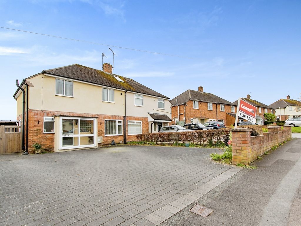 3 bed semidetached house for sale in Glenthorne Avenue, Yeovil BA21