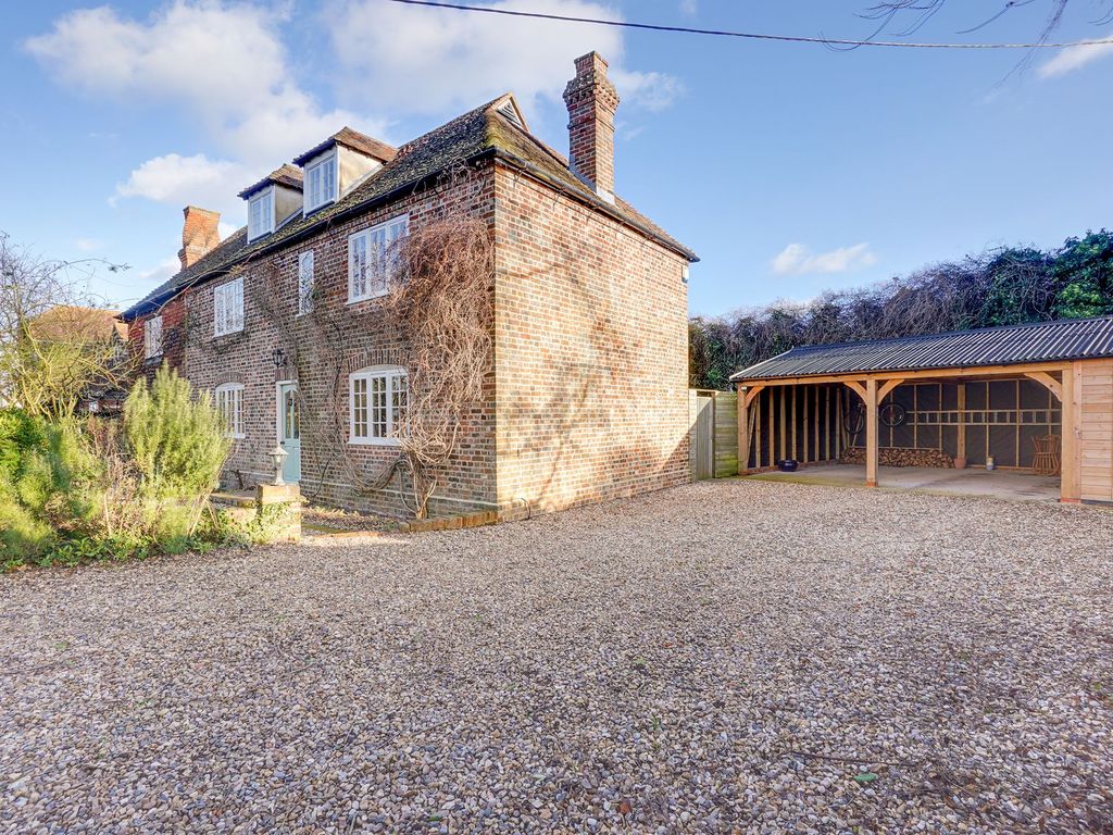 4 bed detached house for sale in Sheppey Way, Bobbing ME9, £750,000