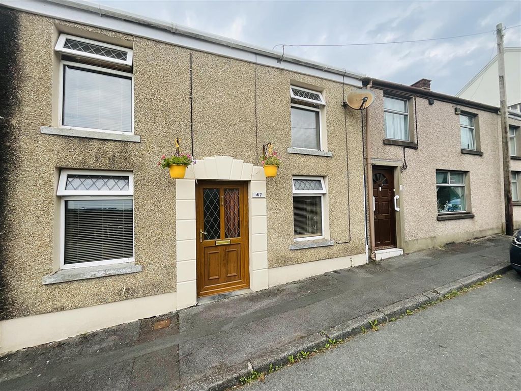 3 bed terraced house for sale in Long Row, Felinfoel, Llanelli SA15, £