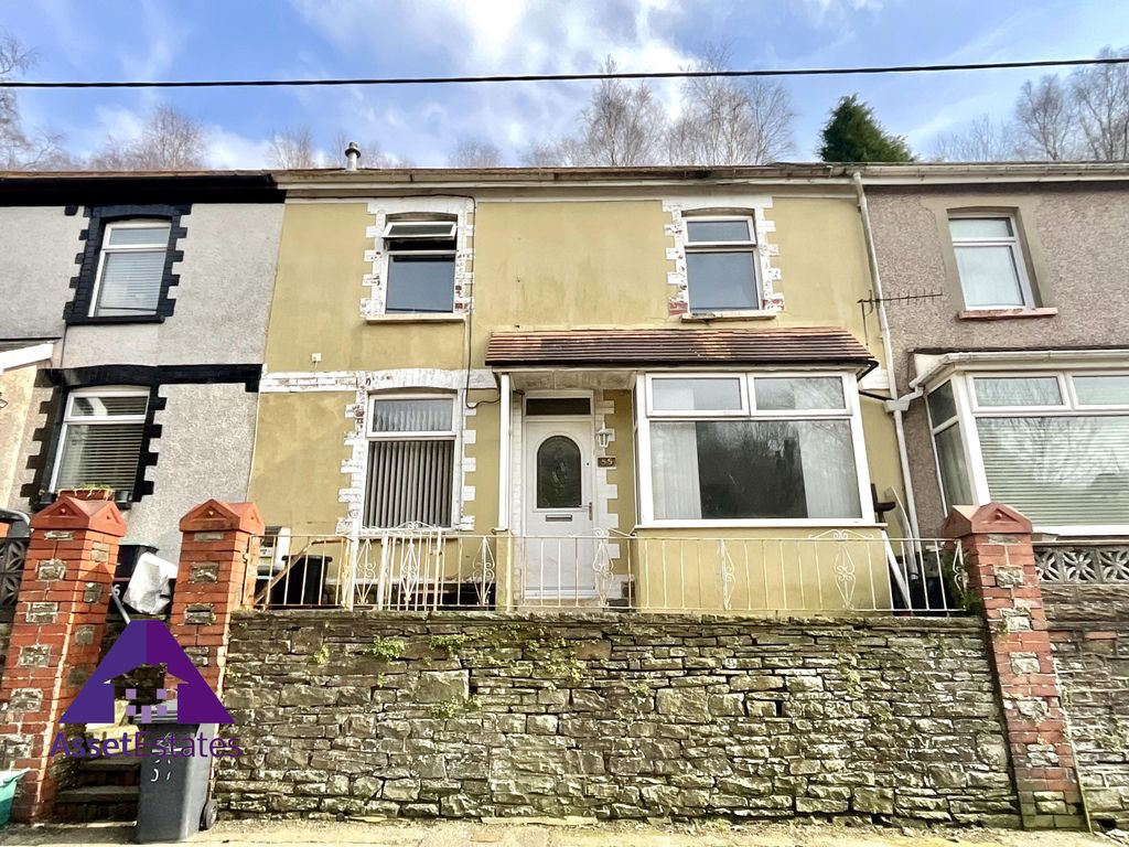 3 bed terraced house for sale in Blaencuffin Road, Llanhilleth