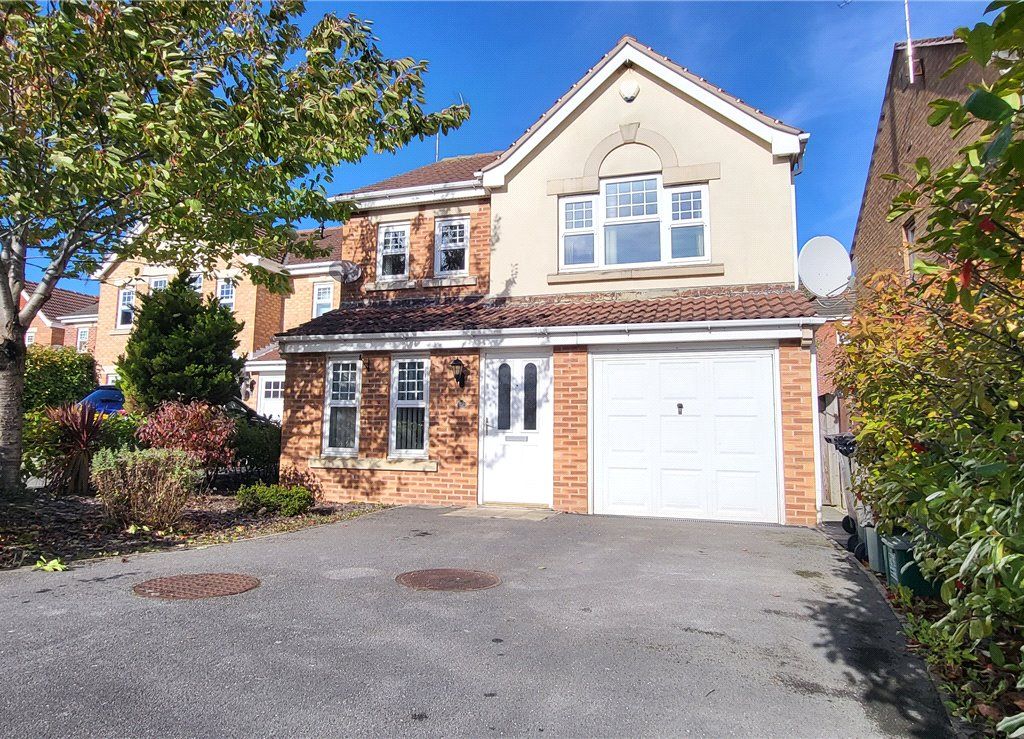 4 bed detached house for sale in Cavalier Court, Woodfield Plantation