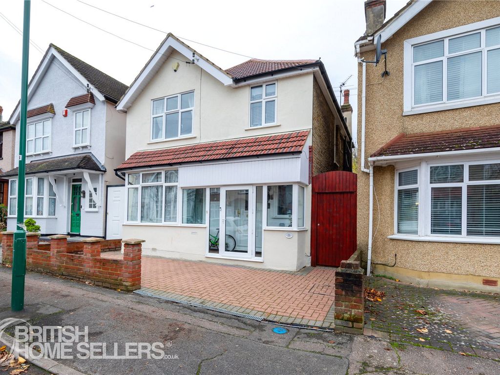 4 bed detached house for sale in Norman Road, Sutton SM1, £775,000 Zoopla