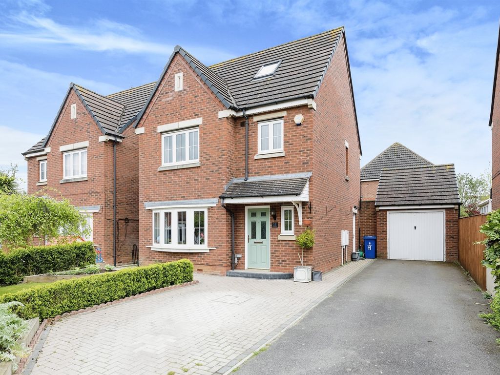 4 bed detached house for sale in The Spinney, Grange Park, Northampton