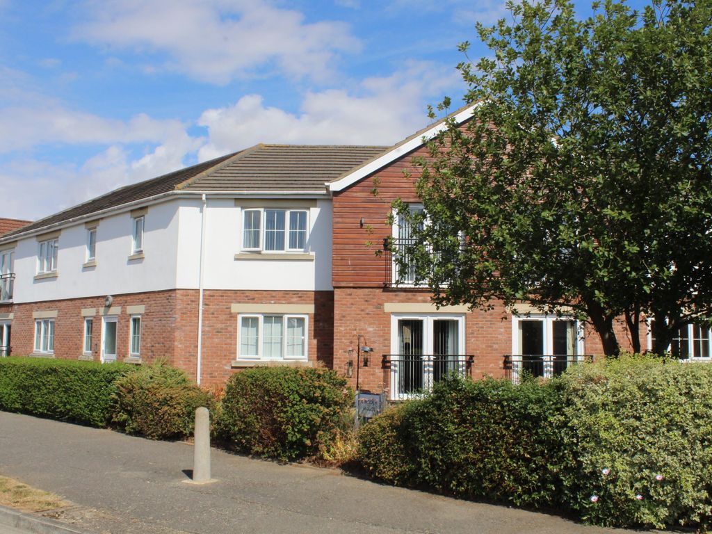 1 bed flat for sale in Lincoln House, Beacon Park Drive, Skegness PE25