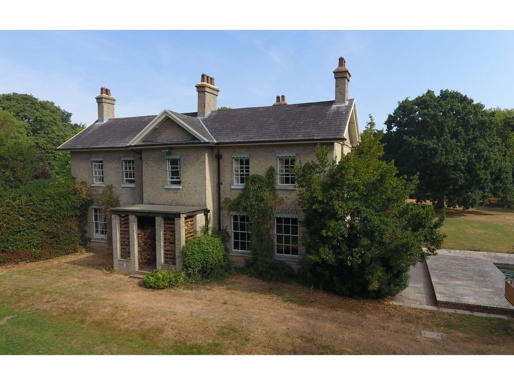 8 bed detached house for sale in Colne Engaine Road, Halstead CO9 Zoopla