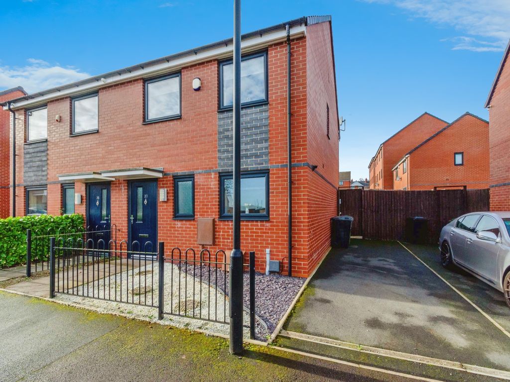 New home, 3 bed semidetached house for sale in Turnstone Road, Walsall