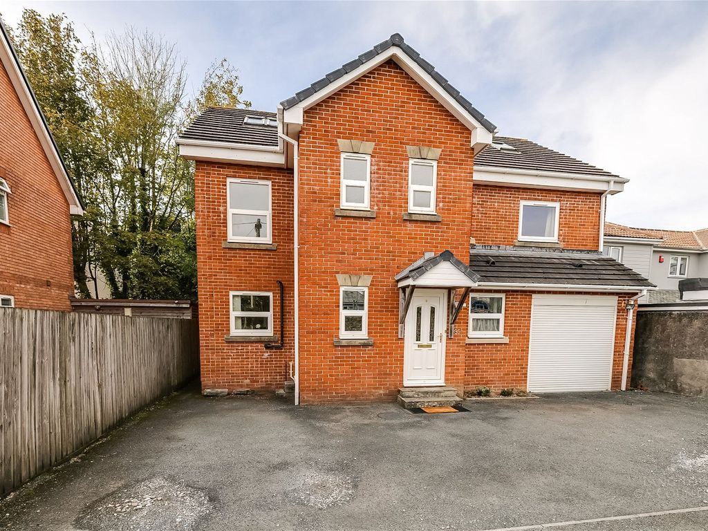4 bed detached house for sale in Eggbuckland Road, Mannamead, Plymouth