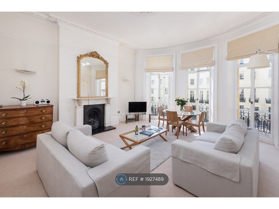 1 bed flat to rent in Brunswick Place, Hove BN3, £2,950 pcm Zoopla