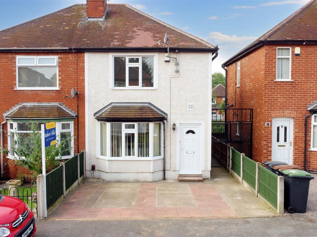 3 bed semidetached house for sale in Wortley Avenue, Trowell