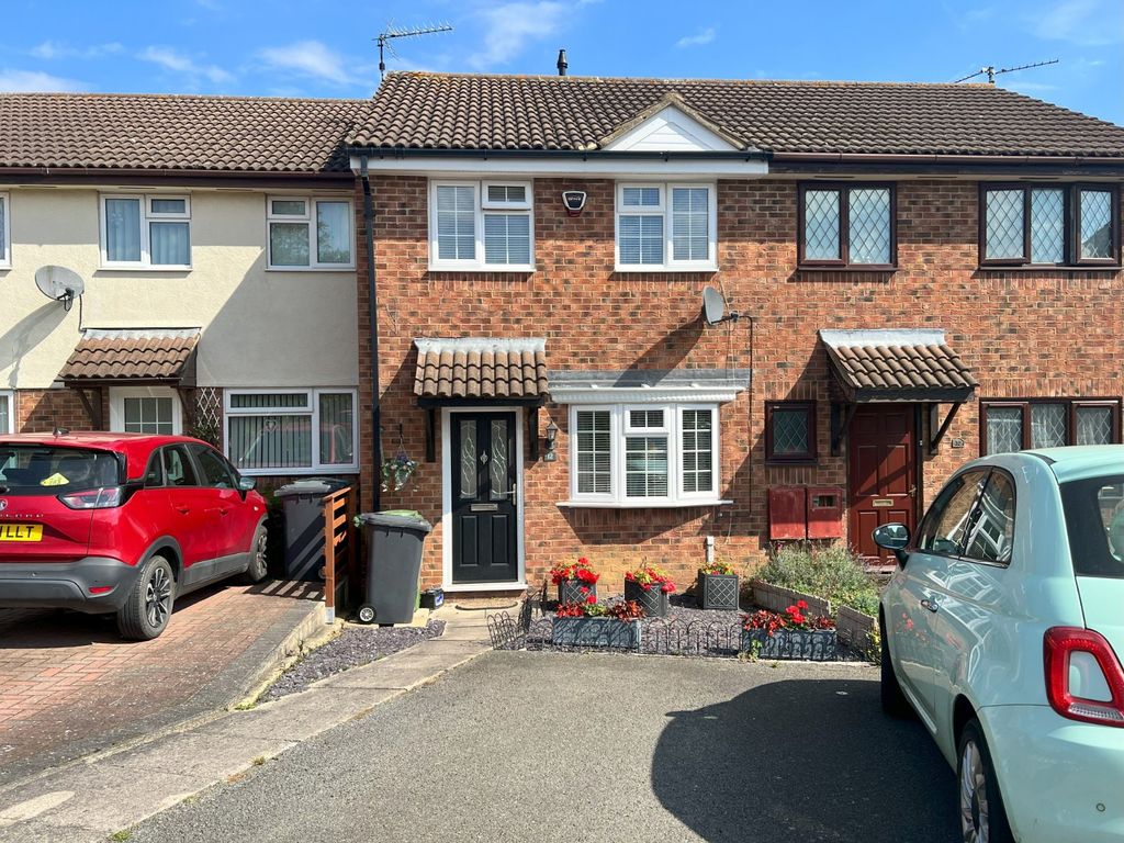 2 bed terraced house for sale in Close, Wellingborough NN8, £