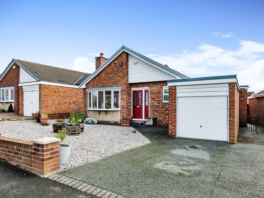 3 bed detached bungalow for sale in Ullswater Road, Ardsley, Barnsley