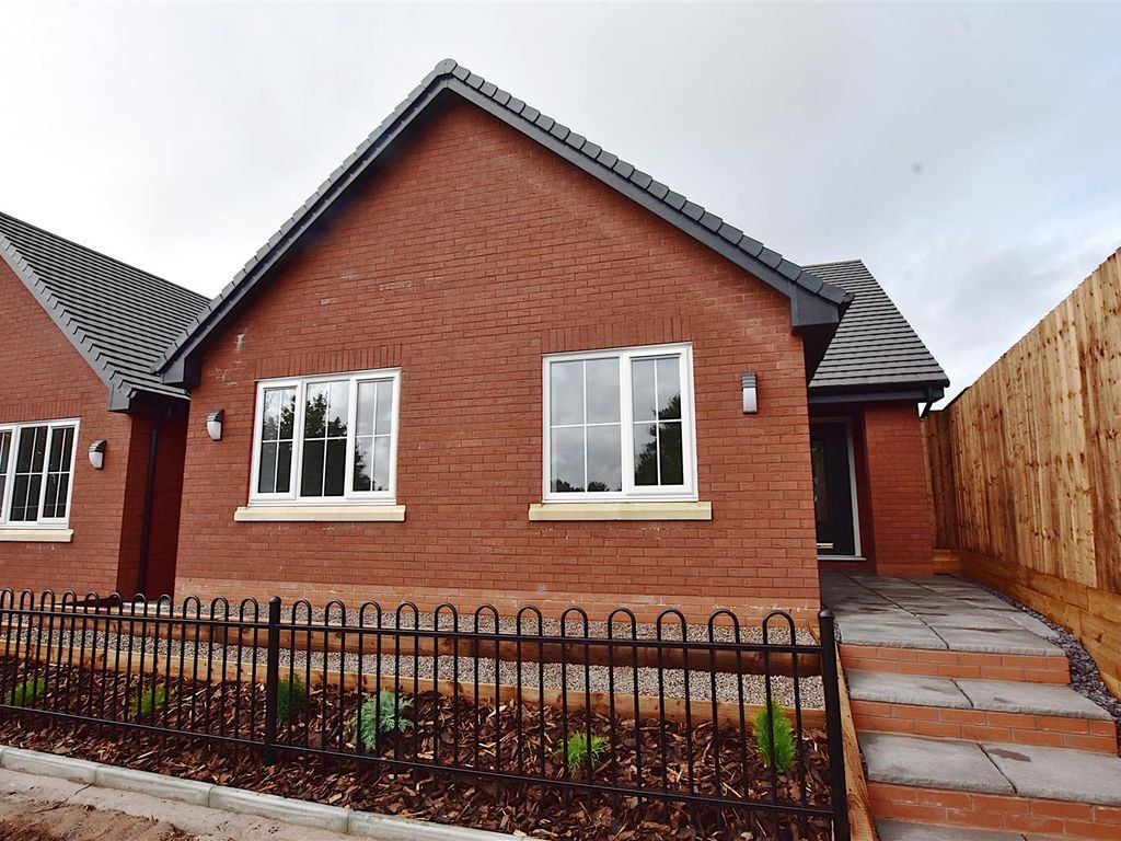 New home, 2 bed detached bungalow for sale in Pound Lane, CliftonOn