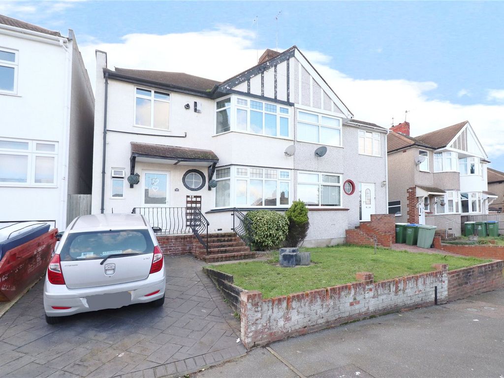 3 bed semidetached house for sale in Castleton Avenue, Bexleyheath