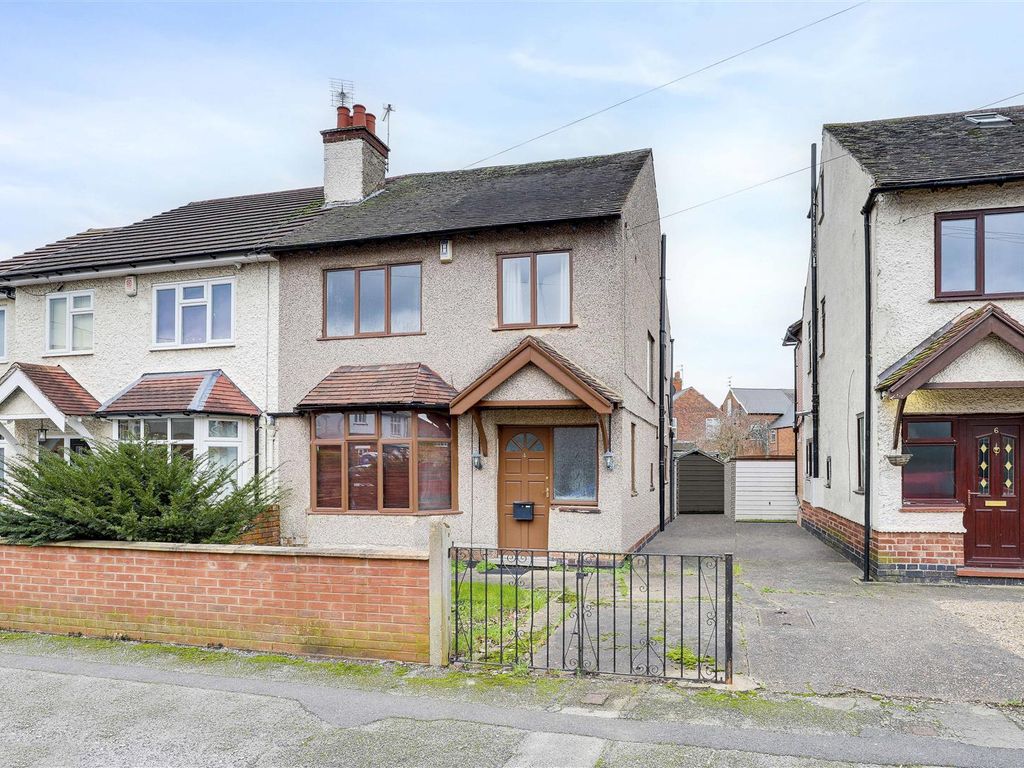 3 bed semidetached house for sale in Melrose Avenue, Beeston