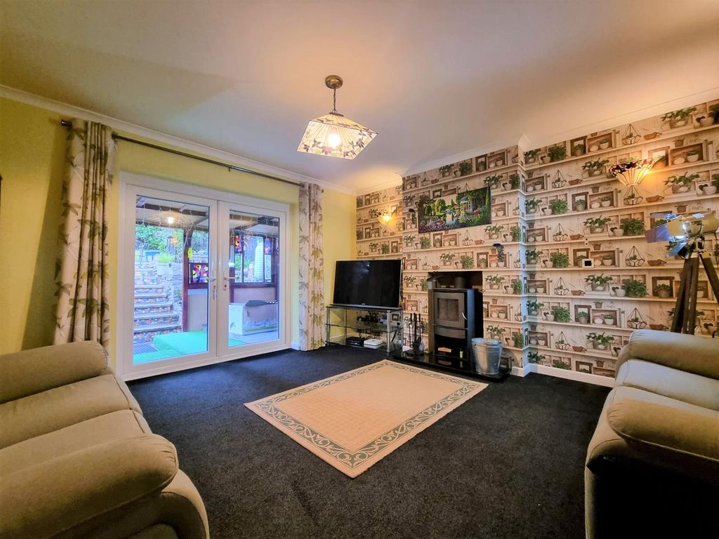 2 bed semidetached bungalow for sale in Mount Nod Way, Mount Nod