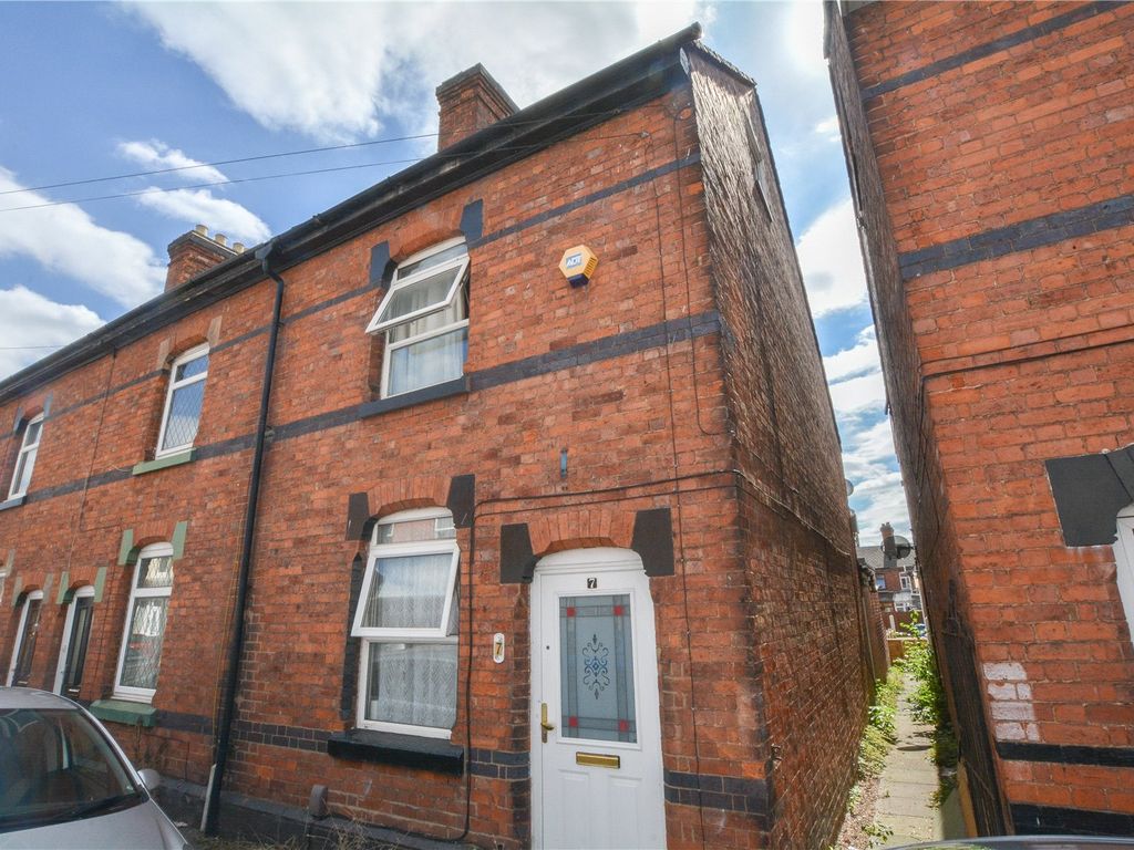 5 bed end terrace house for sale in Alfred Street, Tamworth