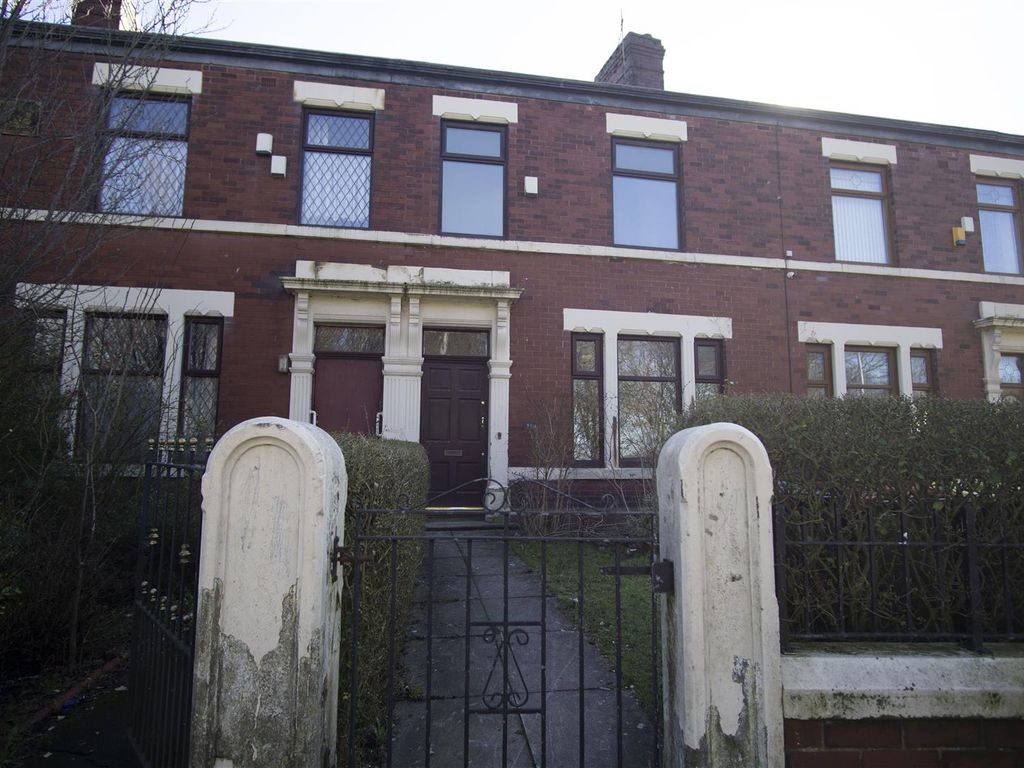 4 bed terraced house to rent in New Hall Lane, Preston PR1, £1,000 pcm