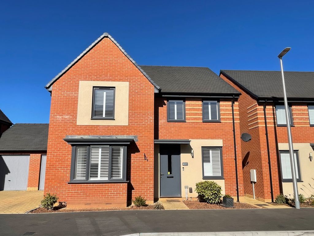 Elmores Well Avenue Tithebarn EX1  