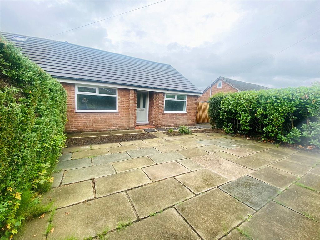 2 bed bungalow for sale in Bankside, ClaytonLeWoods, Chorley PR6 Zoopla