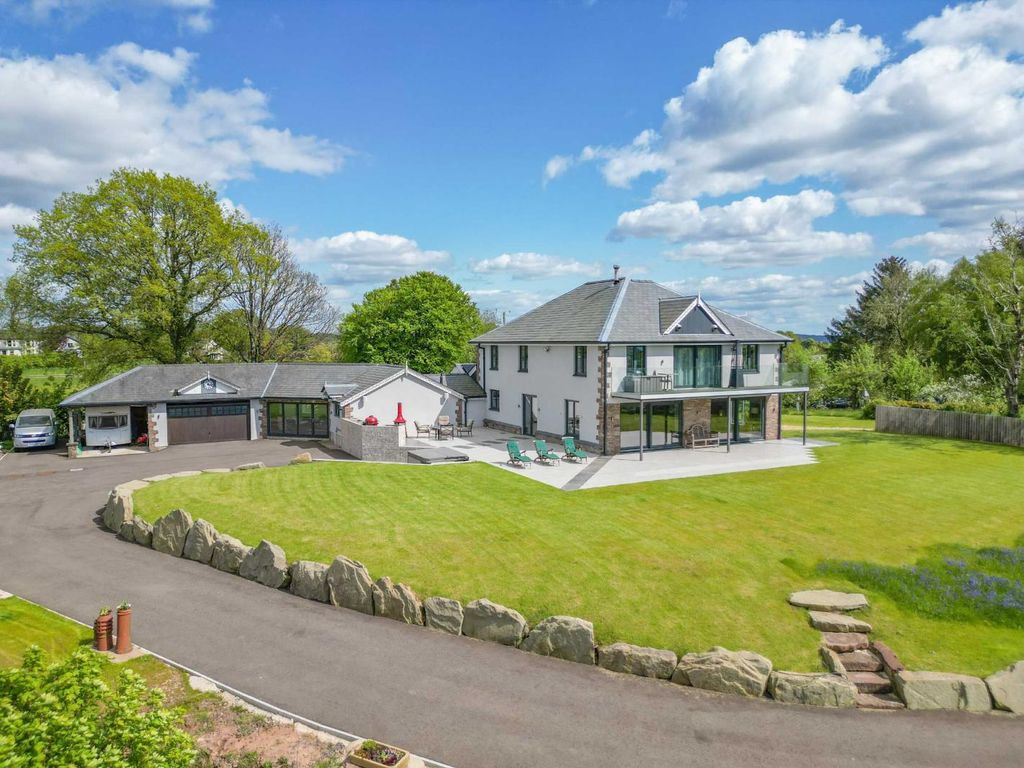 4 bed detached house for sale in Llanishen, Monmouthshire NP16 Zoopla