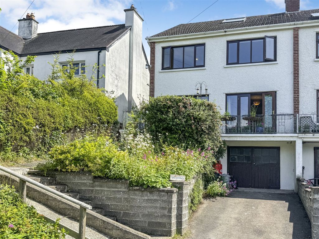 3 bed semidetached house for sale in Lon Ty Llwyd, Llanfarian