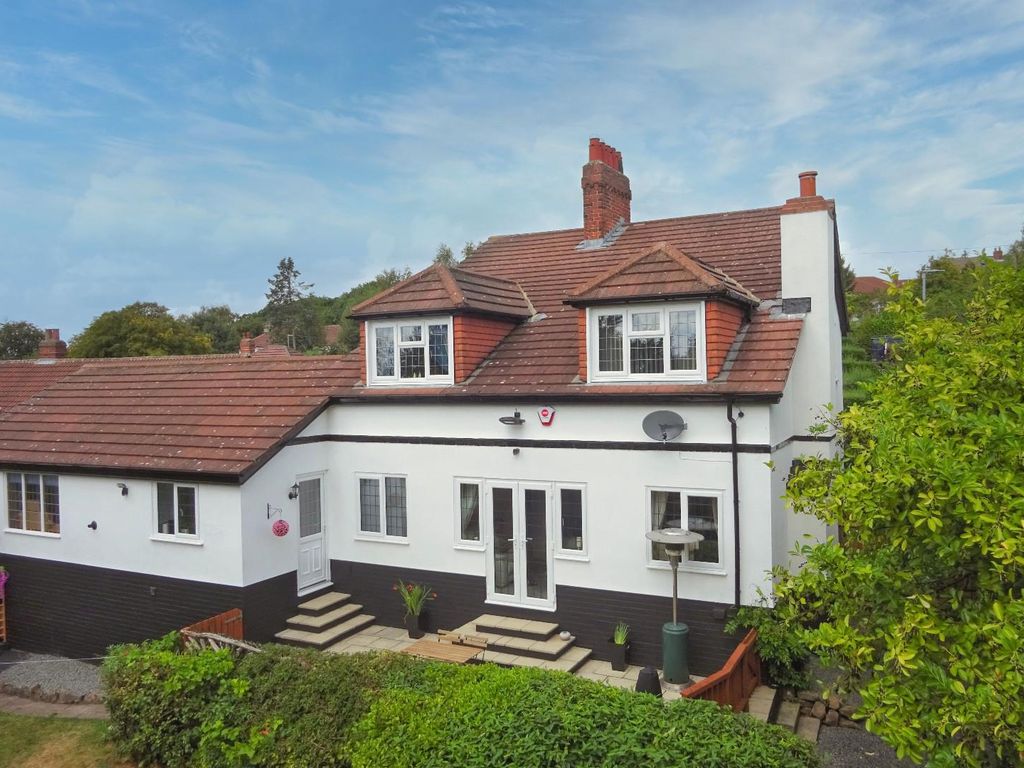 5 bed detached house for sale in Blackwood Rise, Cookridge, Leeds LS16