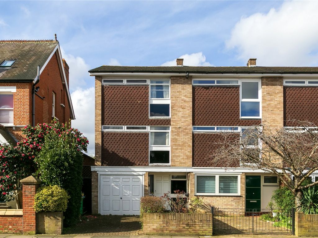 3 bed detached house for sale in Ennerdale Road, Kew, Surrey TW9, £