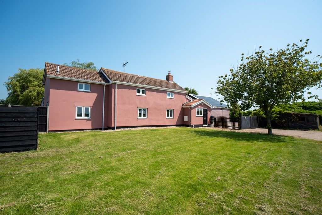4 bed detached house for sale in Rowell Lane, Bacton, Stowmarket IP14