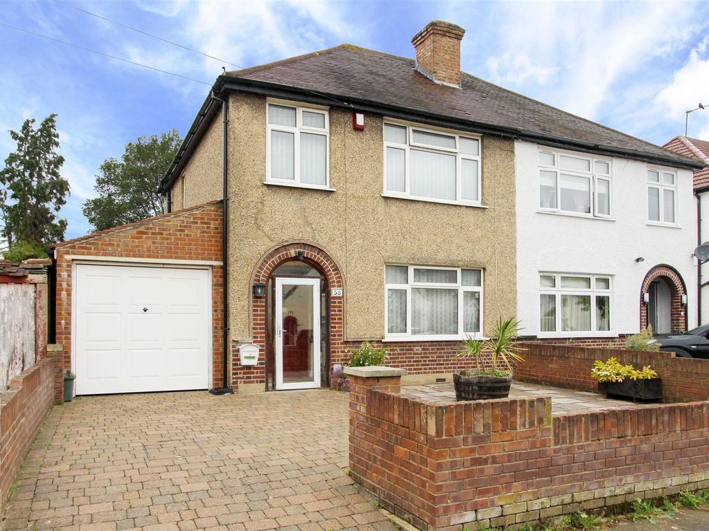 3 bed semidetached house for sale in Windsor Avenue, Hillingdon UB10