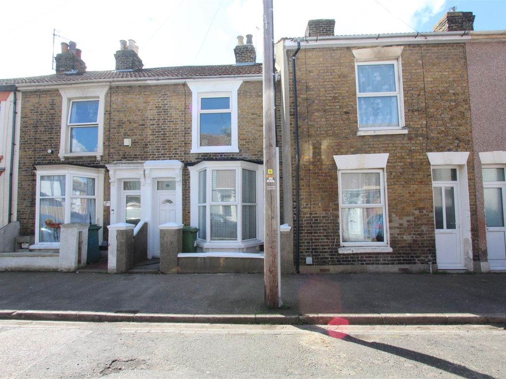 2 bed terraced house for sale in Road, Sheerness ME12 Zoopla