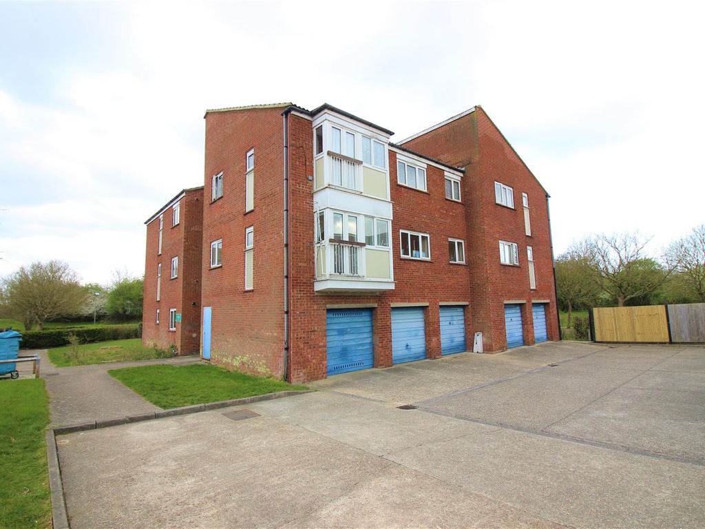 2 bed flat for sale in Red Willow, Harlow CM19 Zoopla