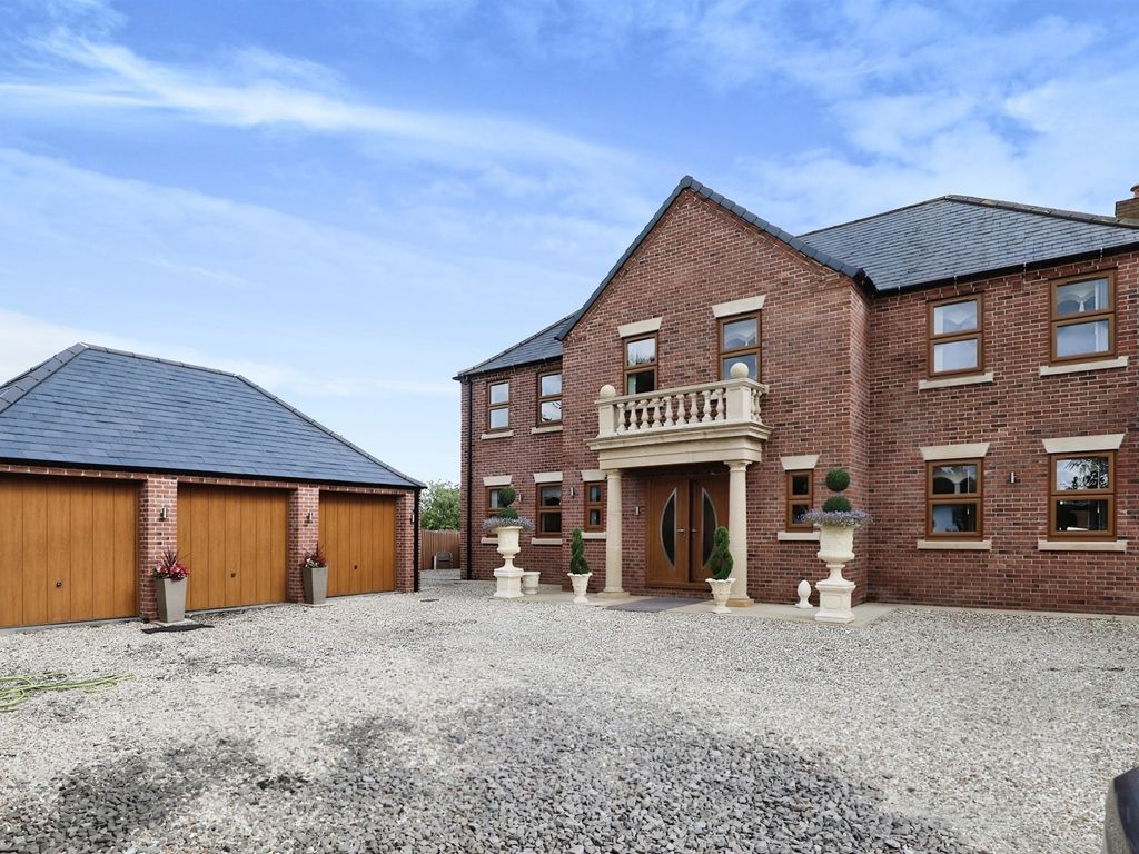 5 bed detached house for sale in Lincoln Road, Tuxford, Newark NG22, £650,000 Zoopla