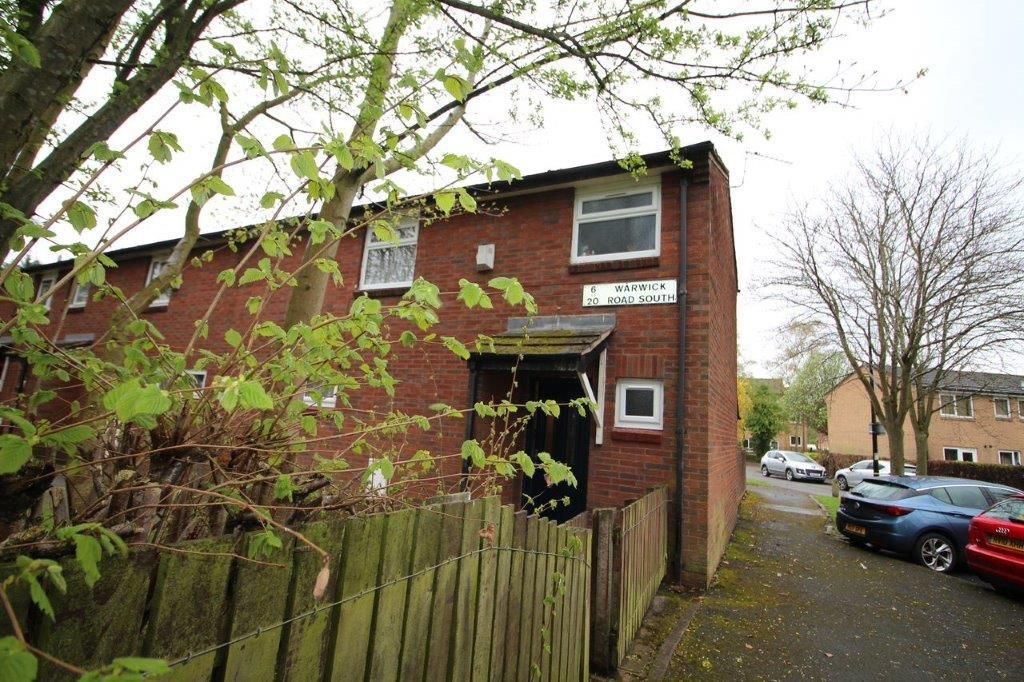 3 bed end terrace house for sale in Warwick Road South, Firswood