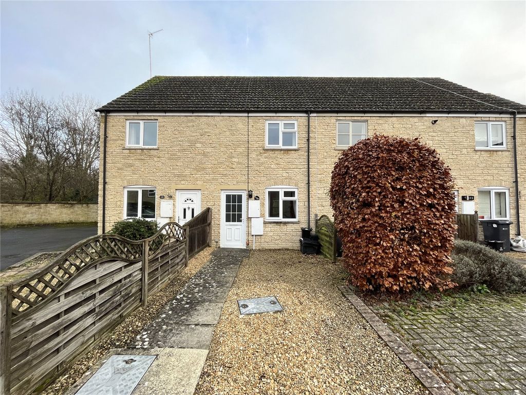 2 bed terraced house for sale in Perrinsfield, Lechlade