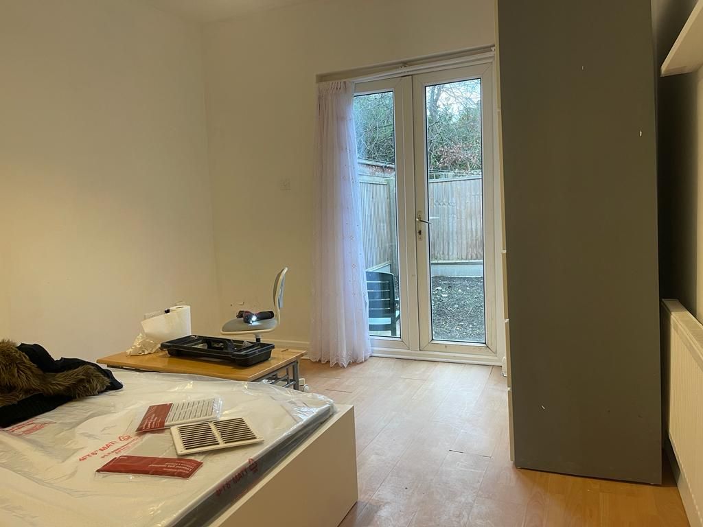 Studio to rent in Westbury Avenue, London N22, £1,300 pcm Zoopla