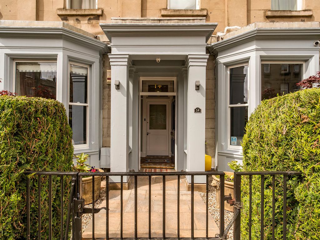 4 bed flat for sale in 14 East Preston Street, Newington, Edinburgh EH8