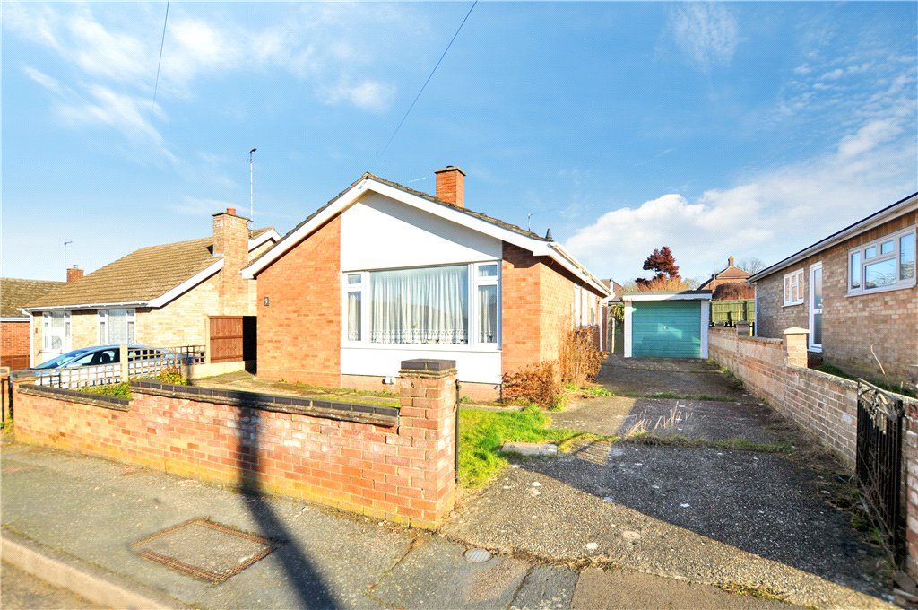 3 bed bungalow for sale in Ashmere Rise, Sudbury, Suffolk CO10 Zoopla