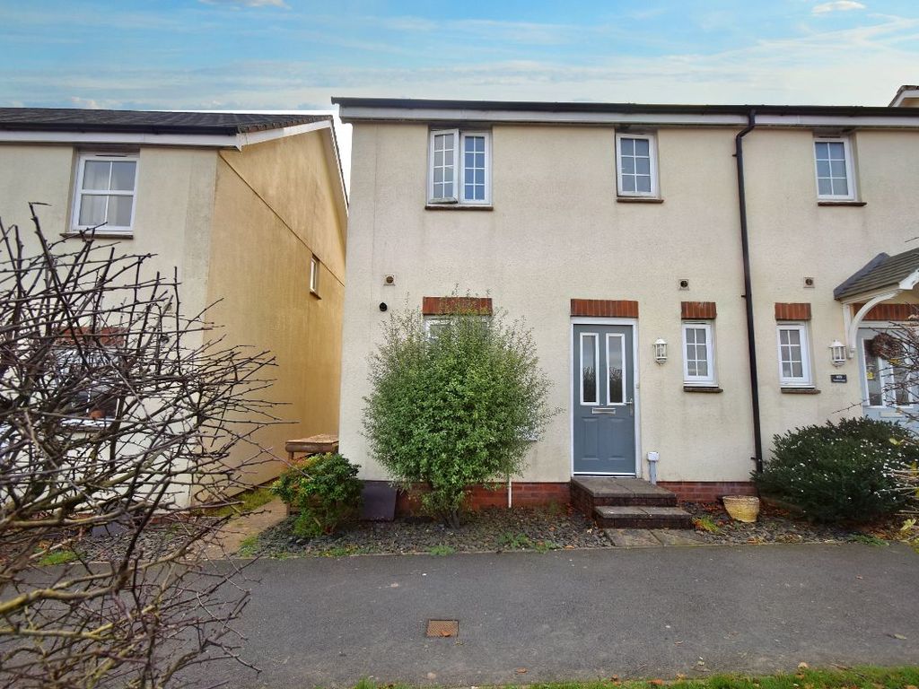 3 bed semidetached house for sale in Crediton Road, Okehampton EX20