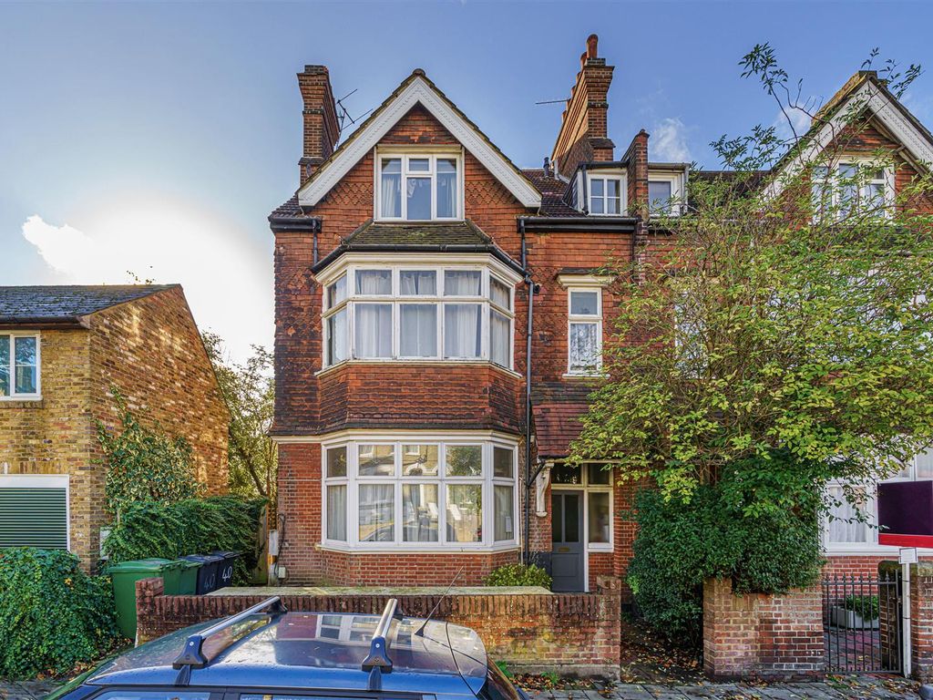 Pendennis Road, Streatham SW16  