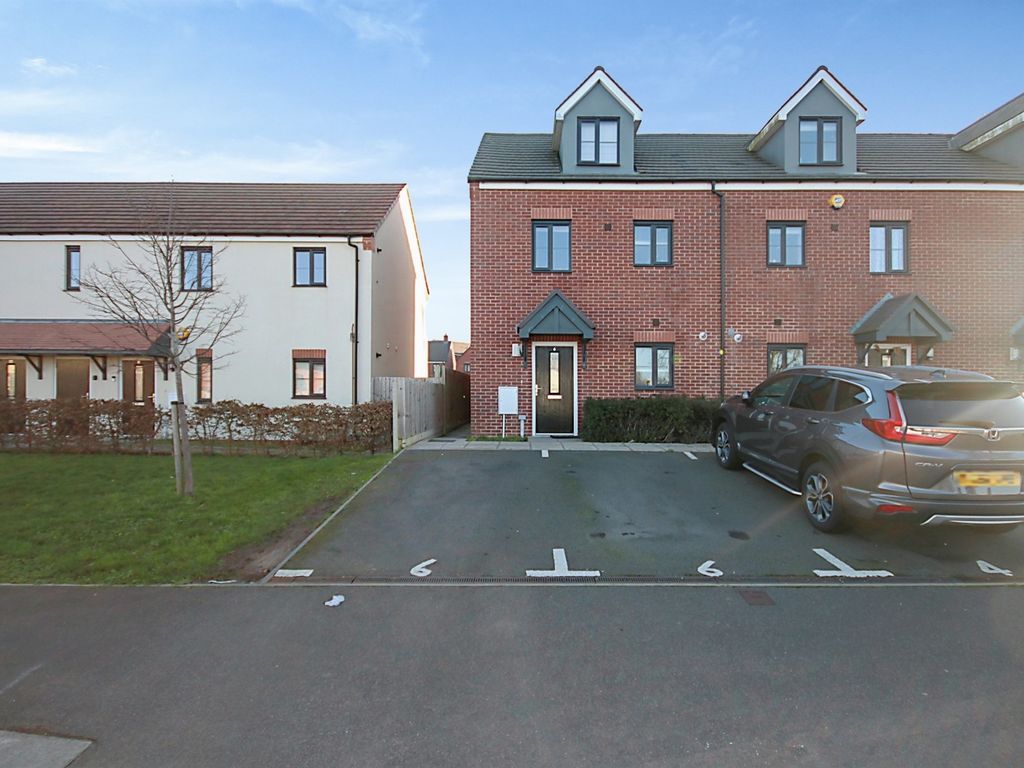 3 bed semidetached house for sale in Ramsey Road, Leamington Spa CV31