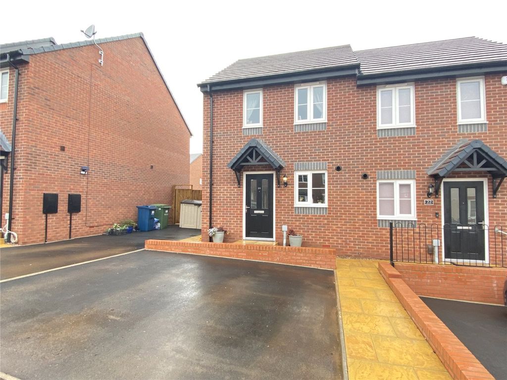 2 bed semidetached house for sale in Hylton Road, Stafford