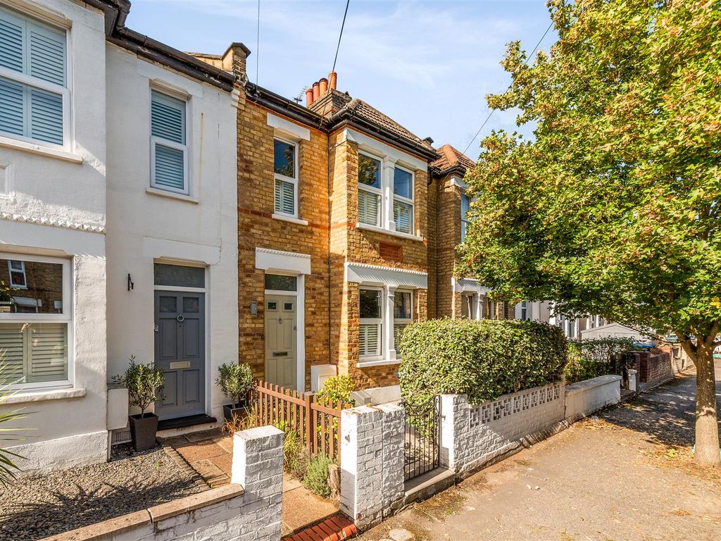 3 bed terraced house for sale in Bronson Road, London SW20, £800,000