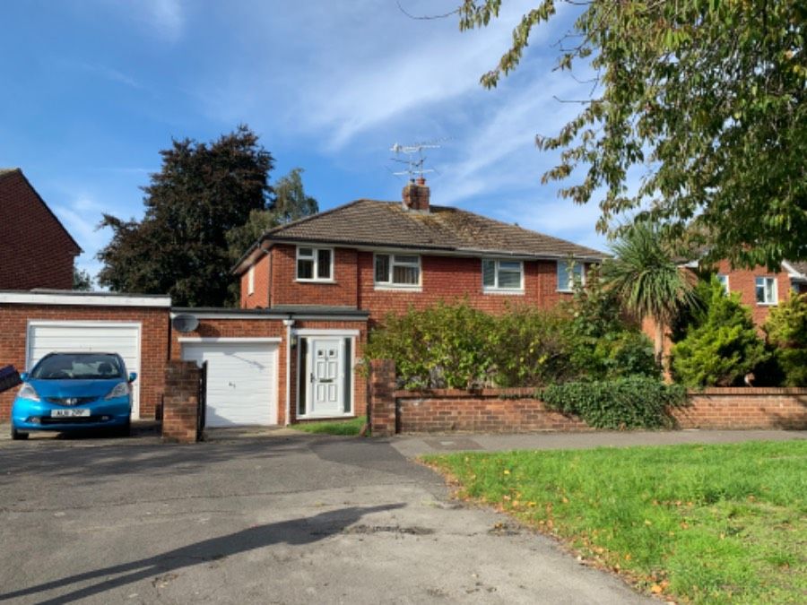 2 bed semidetached house to rent in Woodley, Reading RG5 Zoopla