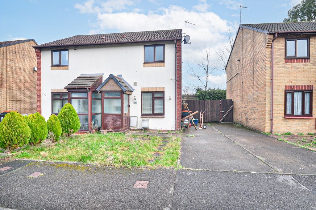 2 bed semidetached house to rent in Mews, Newport, Gwent NP10, £900 pcm Zoopla