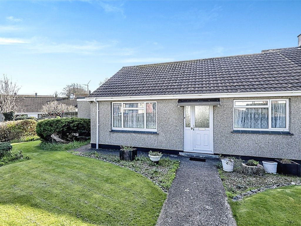 2 bed bungalow for sale in Manor Place, Heamoor, Penzance, Cornwall