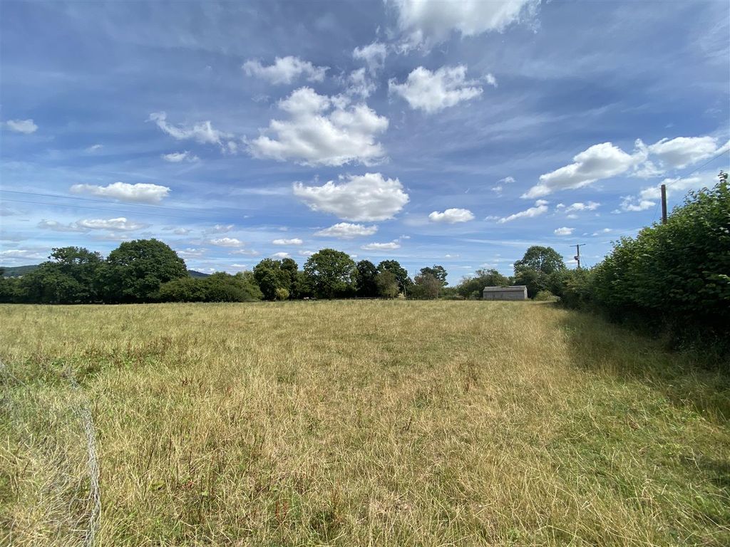 Land for sale in 5 Acres Pasture Land, PrestonOnWye, Hereford HR2