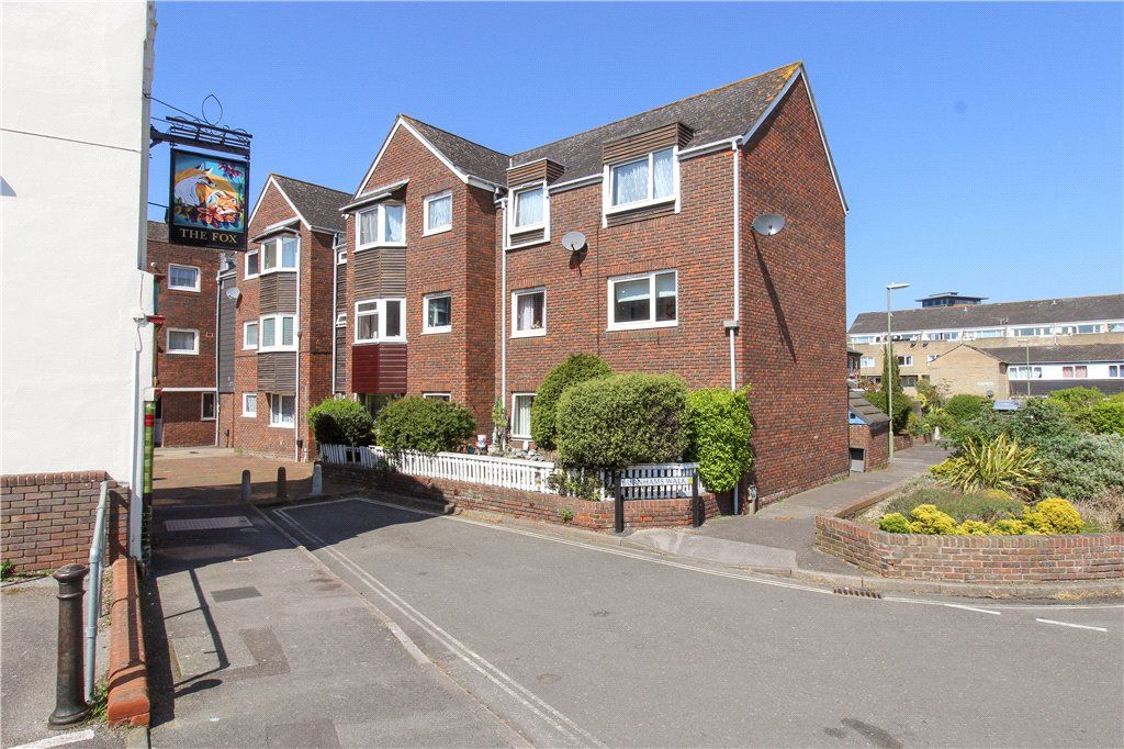 1 bed flat for sale in Burnhams Walk, Gosport, Hampshire PO12 Zoopla